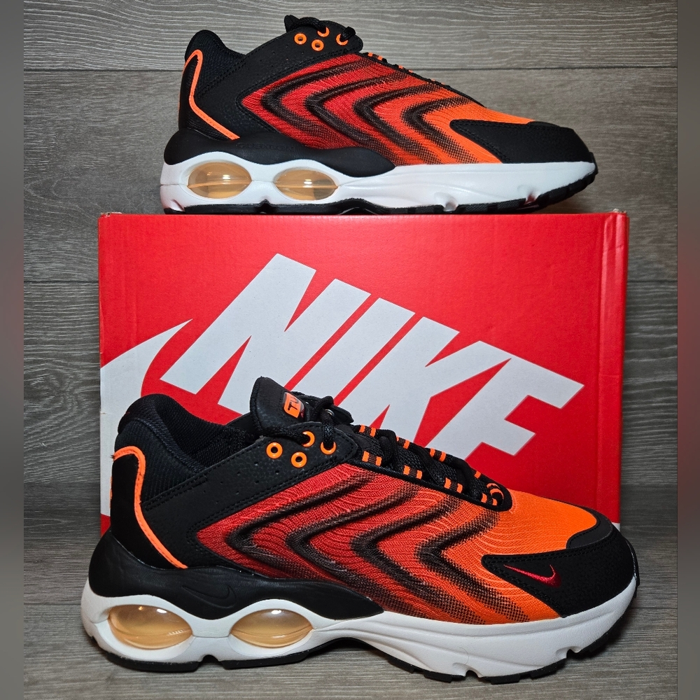 Nike Air Max TW SE Men's Sneakers Black Red Orange FJ2590-001 Mens Size 10.5